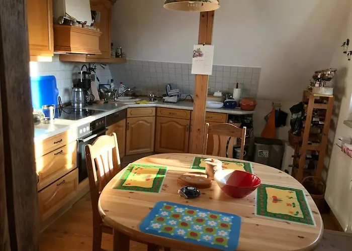 Dachgeschosswohnung Mit Dachterrasse *